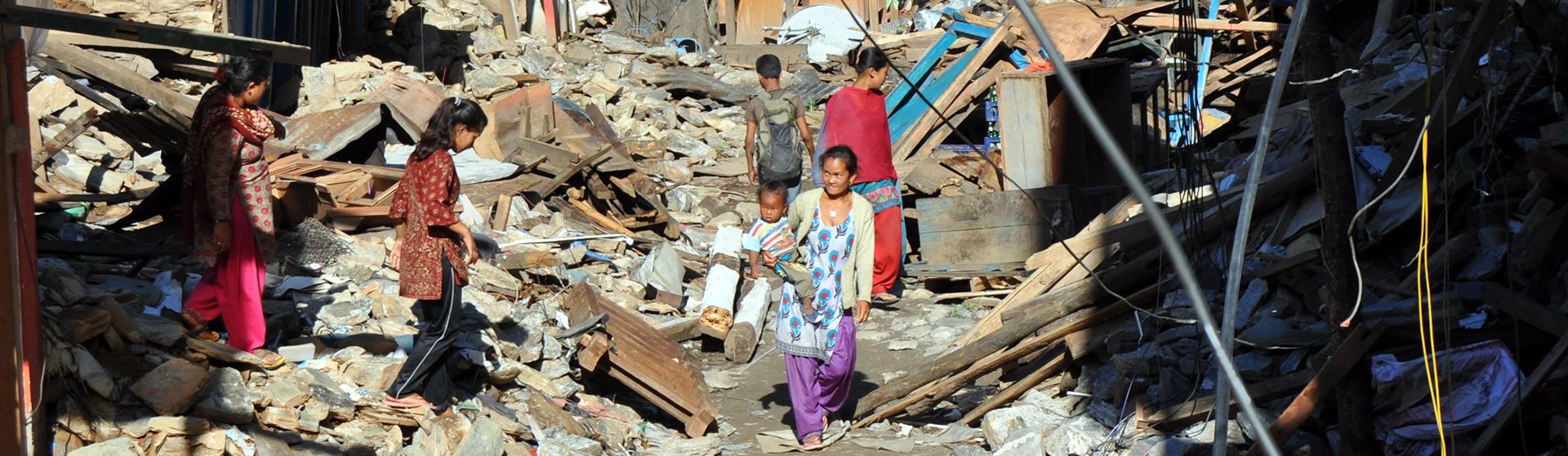 Earthquake Survivors>